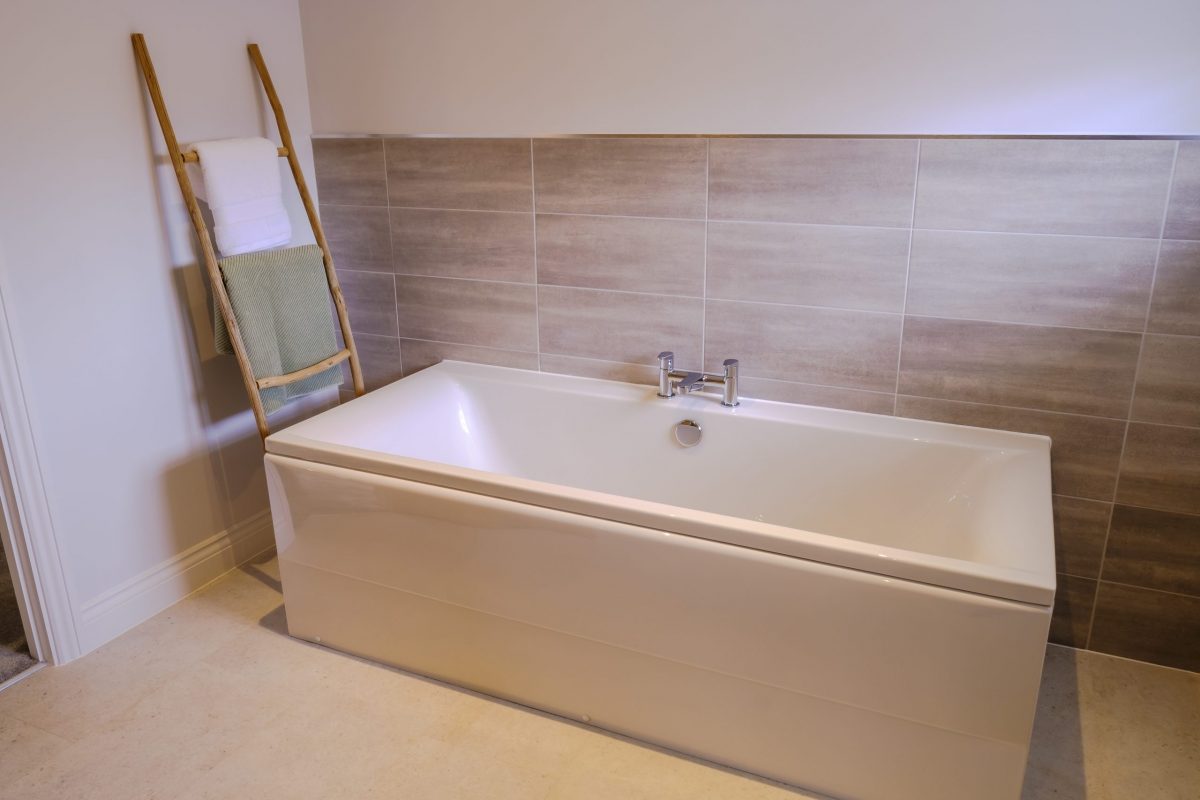 Manor Fields Washingborough Show Home Master Bathroom Bath