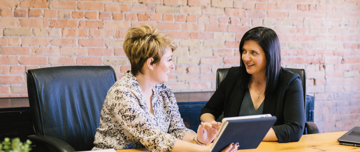Lifestyle Image Women working computer