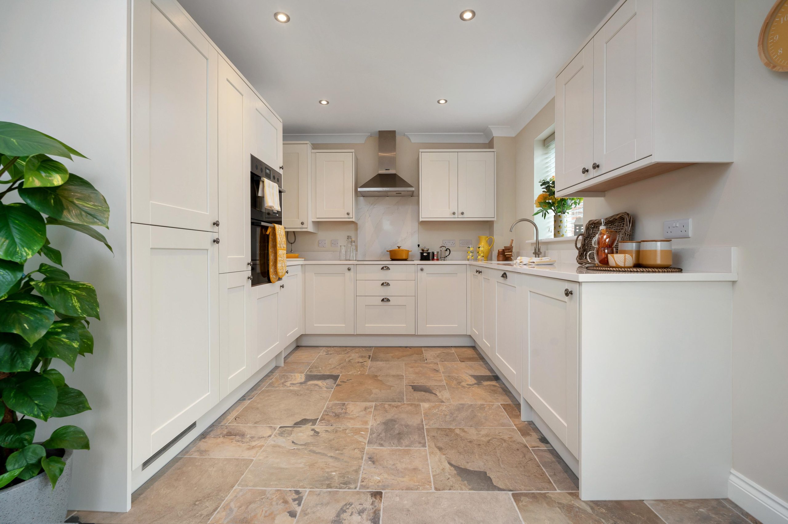Kitchen Show Home Hawks Chase Welton